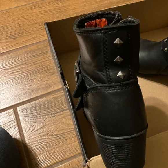 🦅HARLEY DAVIDSON ABNEY BOOTS, 🥾BLACK WITH SILVER STUDS, WATERPROOF - Picture 6 of 16